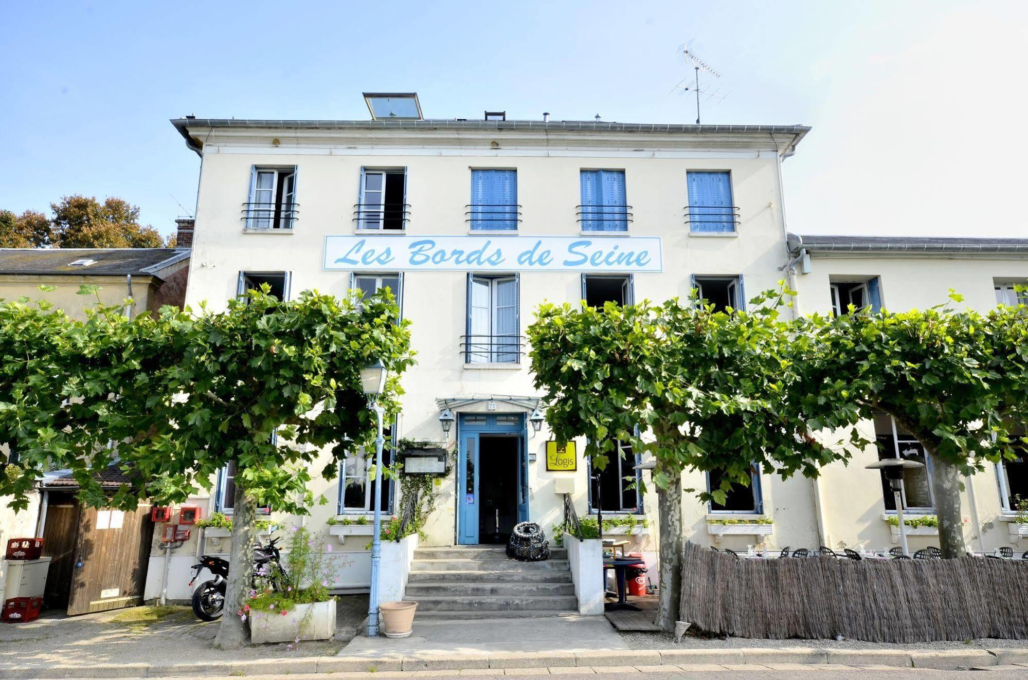 Logis Hotel & Restaurant - Les Bords De Seine La Roche-Guyon Exterior foto